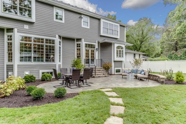 Concrete Patio Landscaping in Houma