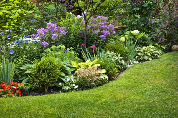 Flower Bed Service in Houma