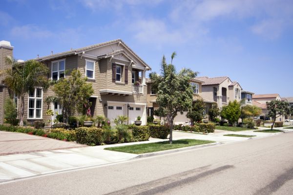 Neighborhood Landscaping in Houma